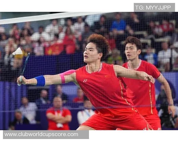 中国男红队迎战立陶宛力争在国际赛场上展现实力与风采