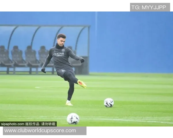 基米希的足球之路：从少年天才到世界级中场的蜕变与荣耀